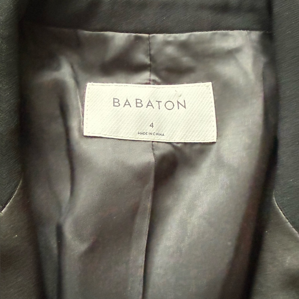 Aritzia Babaton Yates Tuxedo Blazer in Black Women’s Size 4 - Picture 7 of 11